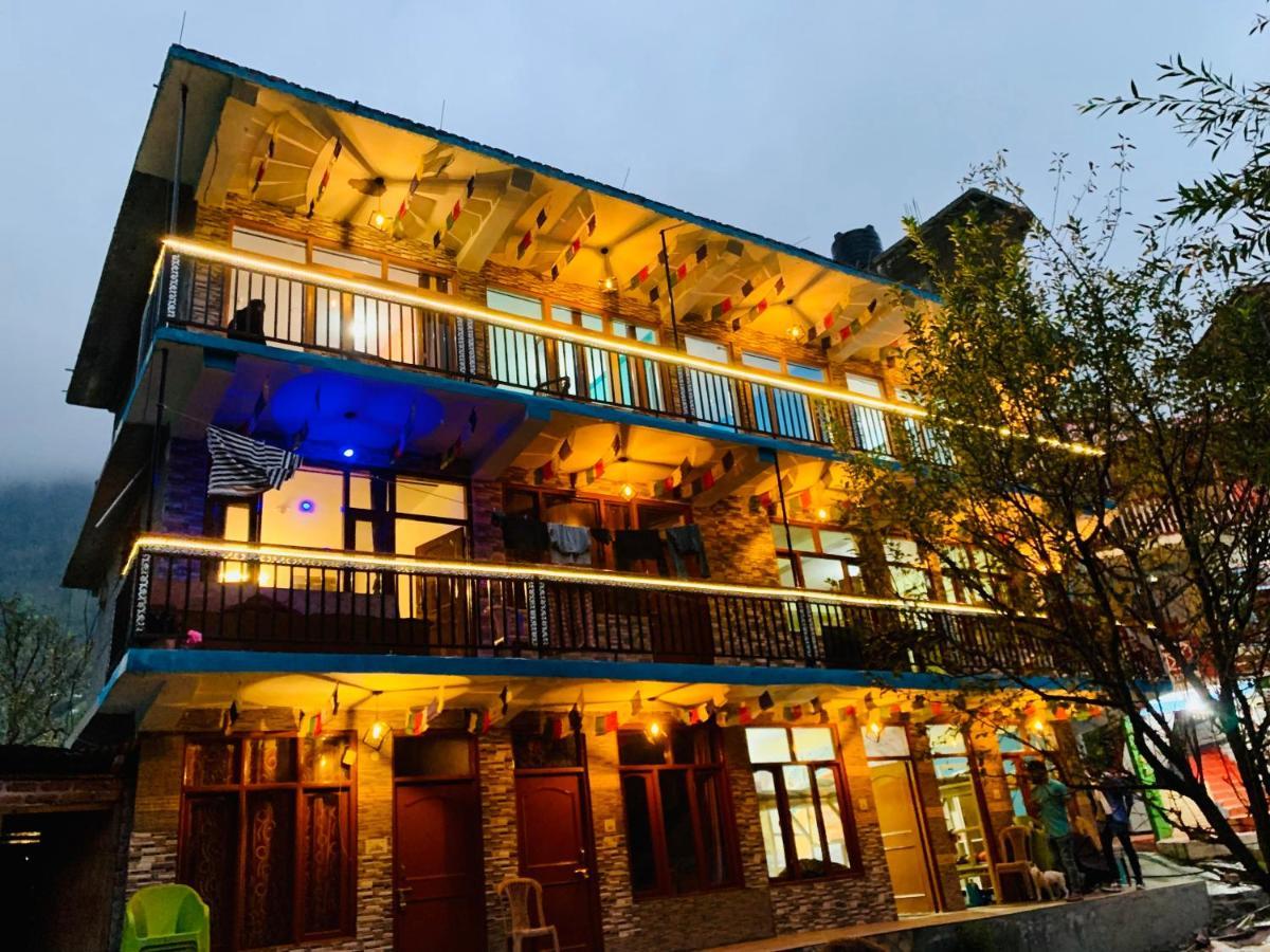 Hostel 360 Degree มะนาลี ภายนอก รูปภาพ