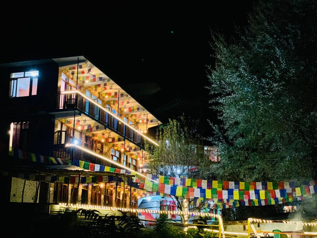 Hostel 360 Degree มะนาลี ภายนอก รูปภาพ