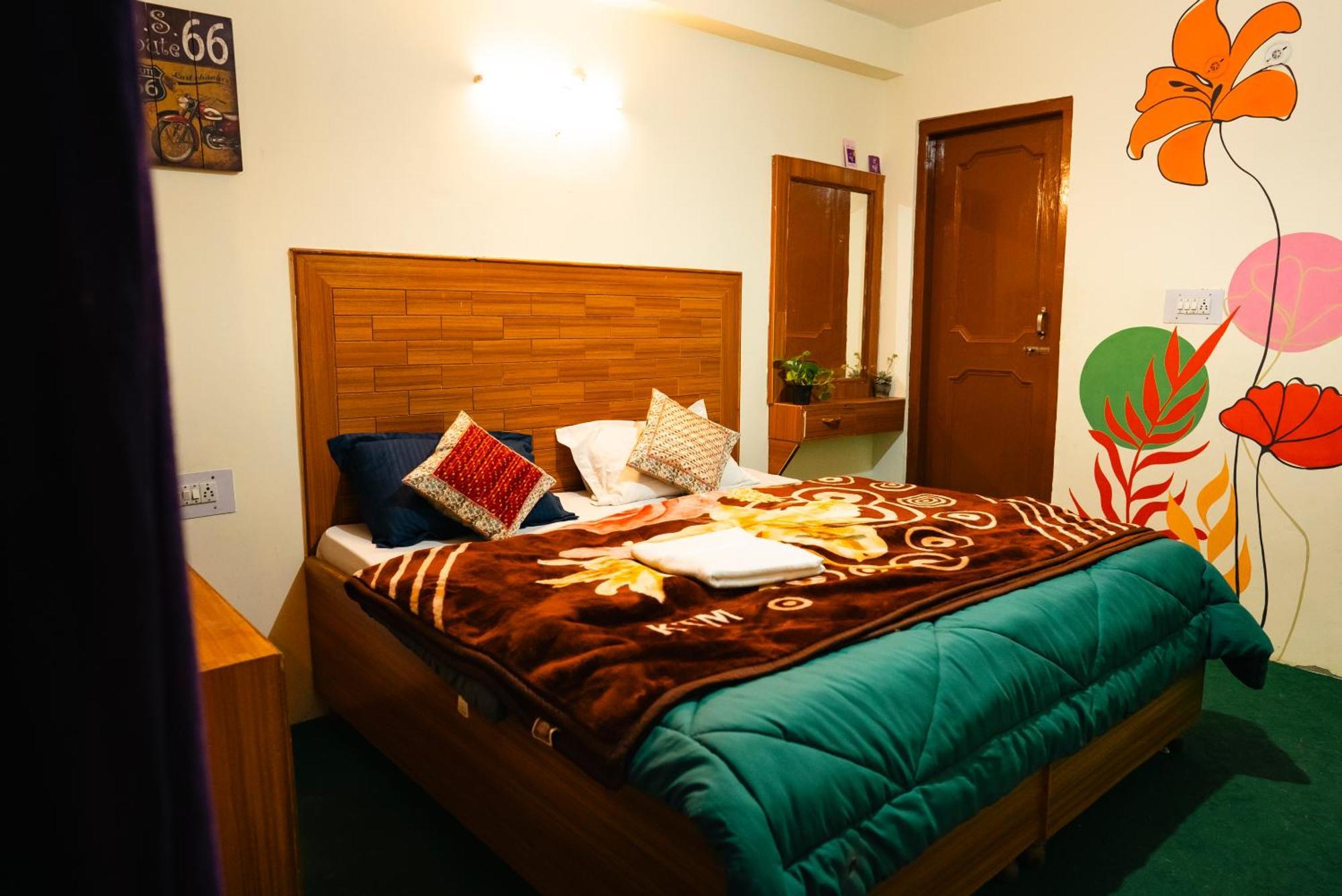 Hostel 360 Degree มะนาลี ภายนอก รูปภาพ